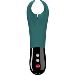 Fun Factory Manta Vibrating Stroker Moss Green Black 1ud es un vibrador para el pene que ayuda a estimular esta zona con múltiples modos de vibración y programas. Además, facilita la excitación y ofrece el efecto de garganta profunda similar al sexo oral.