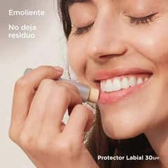 ISDIN Protector Labial SPF30 Stick 4g