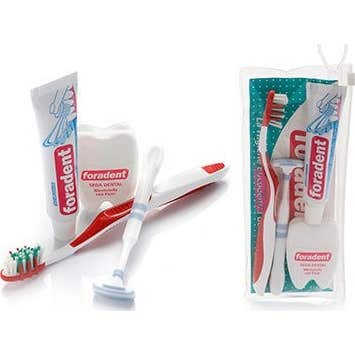 Foradent Kit dental adulto 1 cepillo + pasta 25 ml + seda dental 5 m + 1 limpiador lengual