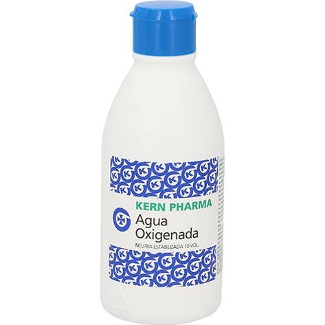 Agua Oxigenada Kern 4,9% 250 ml