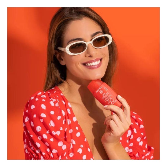 Apivita Bee Sun Safe Facial Fluid Invisible Dry Touch SPF50+ 50ml Apivita Bee Sun Safe Facial Fluid Invisible Dry Touch SPF50+ 50ml