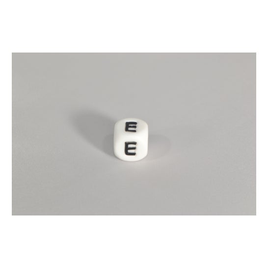 Cuenta de silicona irreversible para la letra E del clip del chip 1 unidad