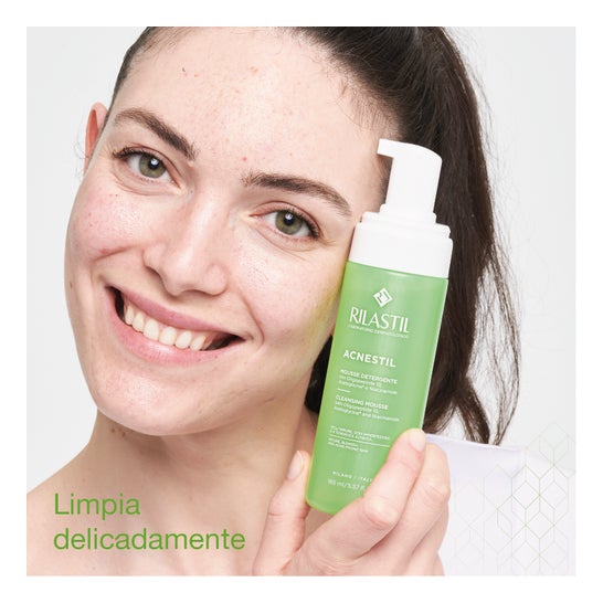 Rilastil Acnestil Mousse Limpiador Seborregulador 150 ml