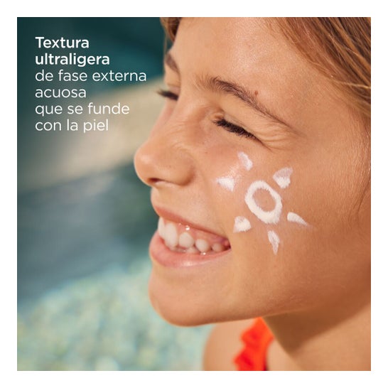 ISDIN Fotoprotector Fusion Water Magic Pediatrics SPF50 50ml