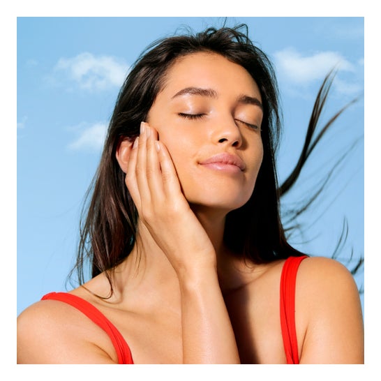 Nuxe Sun Crema Solar Fundente Facial SPF50 50 ml