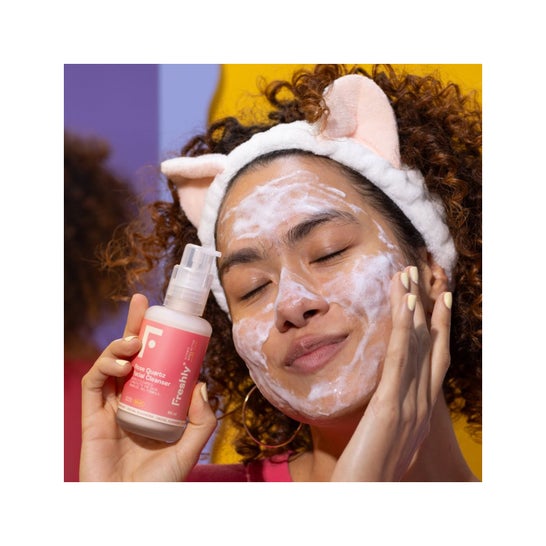 Freshly Cosmetics Rose Quartz Facial Cleanser 100 ml