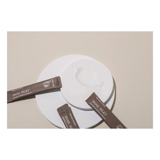 Mizon Snail Silky Peeling Scrub 40x5g