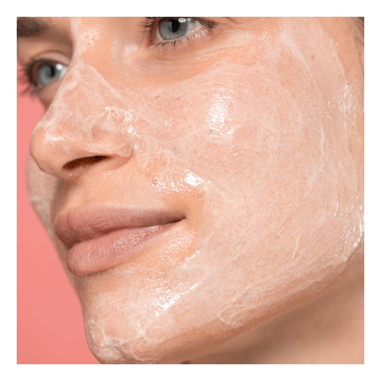 Freshly Cosmetics Exfoliating Rose Facial Cleanser 100 ml