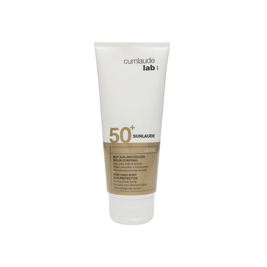Mleczko chroniące przed światłem Cumlaude Sunlaude SPF50 + 200ml