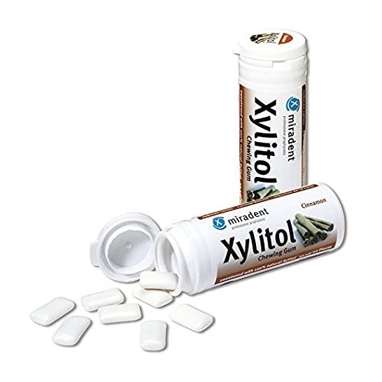 Miradent Xylitol Cinnamon Chewing Gum 30g