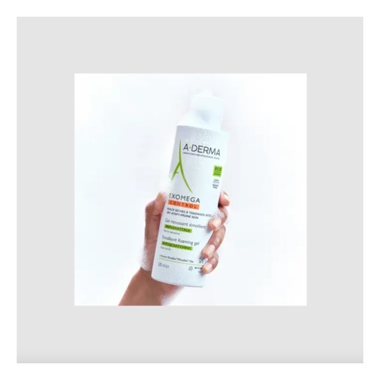 A Derma Exomega control soft foaming gel 200ml
