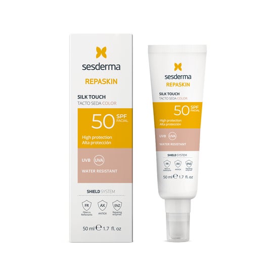 Fotoprotettore Sesderma Spf 50 Facial Touch Silk + Colore
