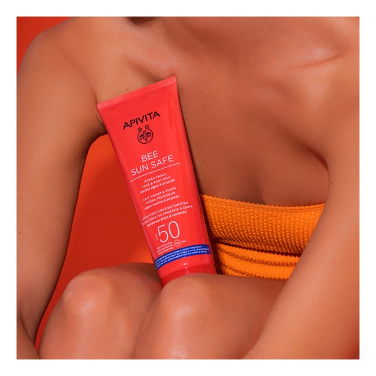 Apivita Bee Sun Safe Hydra Fresh Leche Facial & Corporal Spf50 200 ml