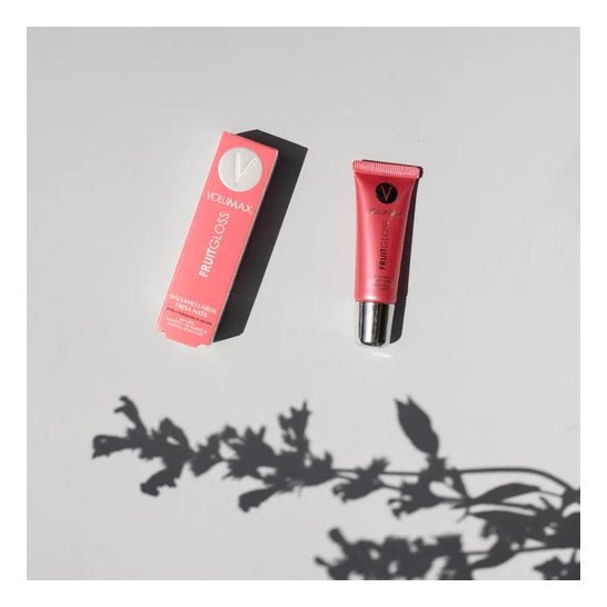Volumax Fruit Gloss jordbær og creme 15ml Volumax Fruit Gloss jordbær og creme 15ml