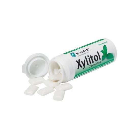 Miradent Xylitol Peppermint Guma do żucia 30g