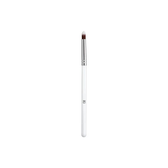 Ilū Pointed Concealer Brush 117 1ud