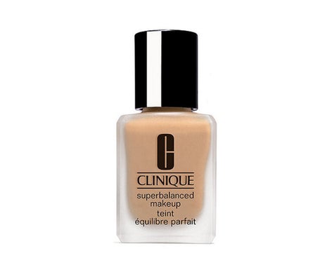 Clinique Superbalanced Makeup 08