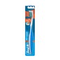 OralB CrossAction 40 Medio